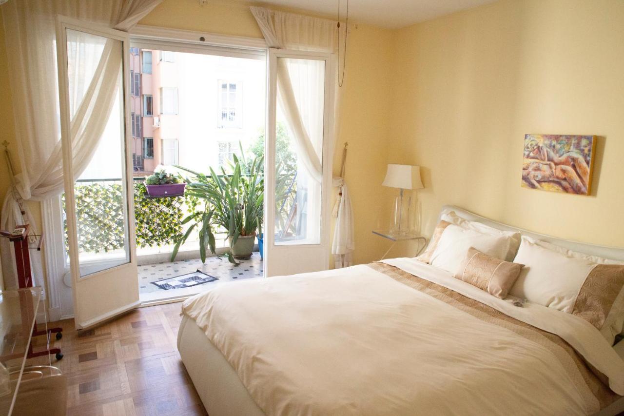 Chill Out Apartment, 2 Mins From Beach ニース エクステリア 写真